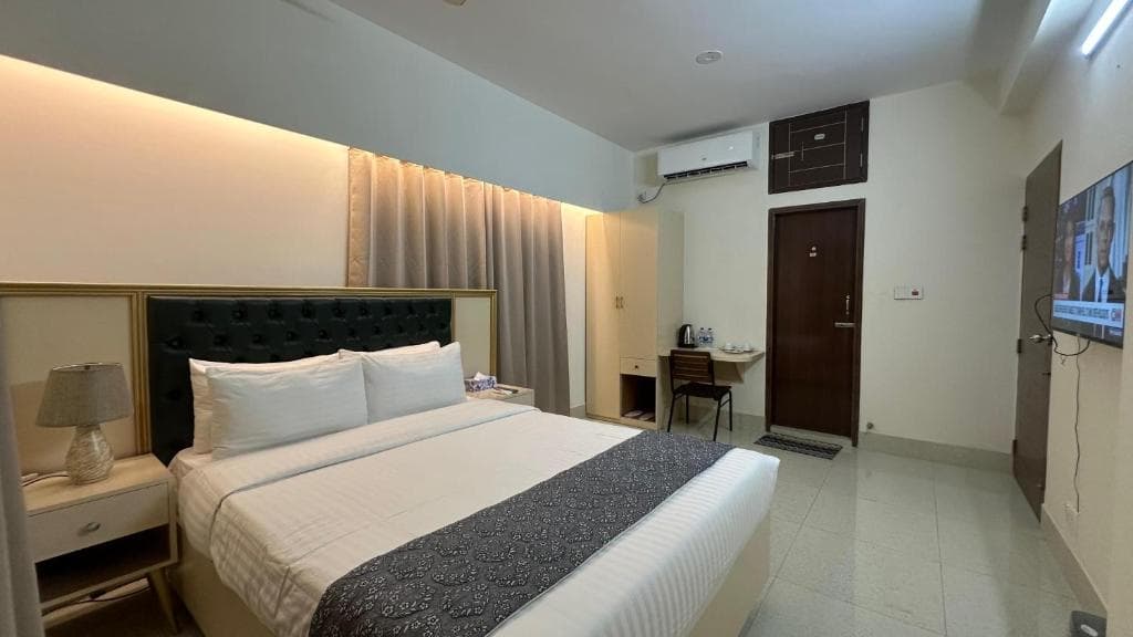 Hotel Image 7421