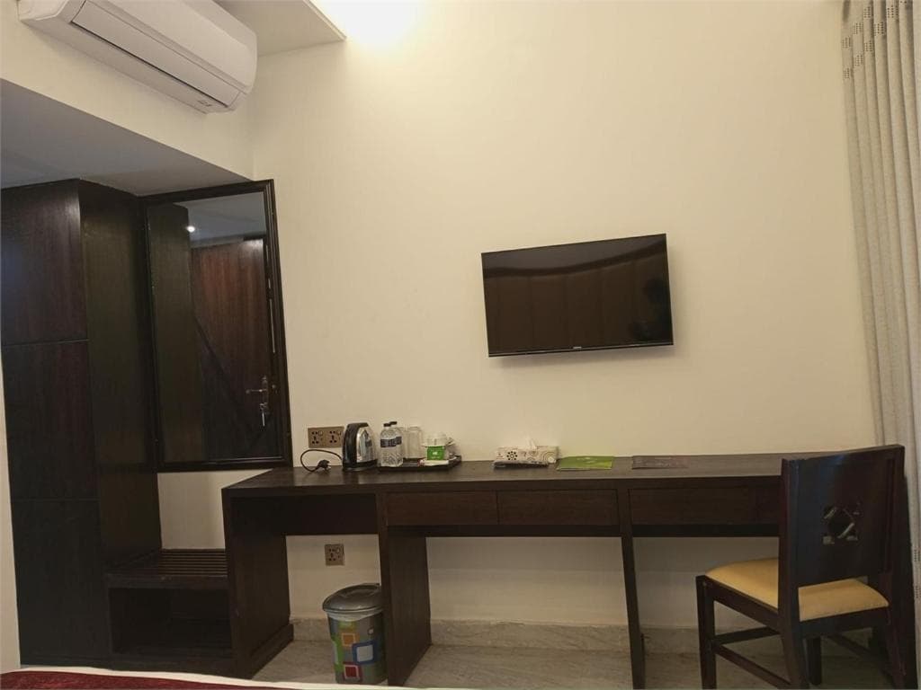Hotel Image 5438