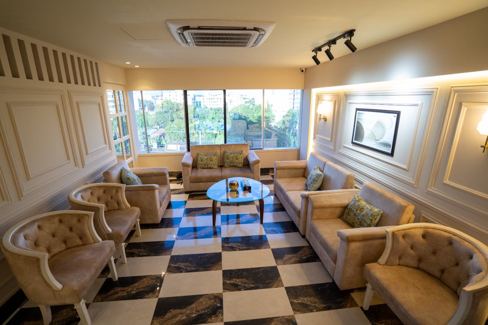 Hotel Image 6974