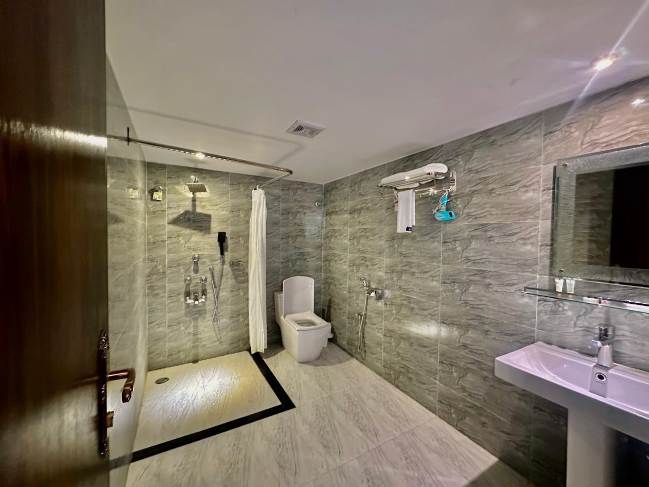 Hotel Image 7074
