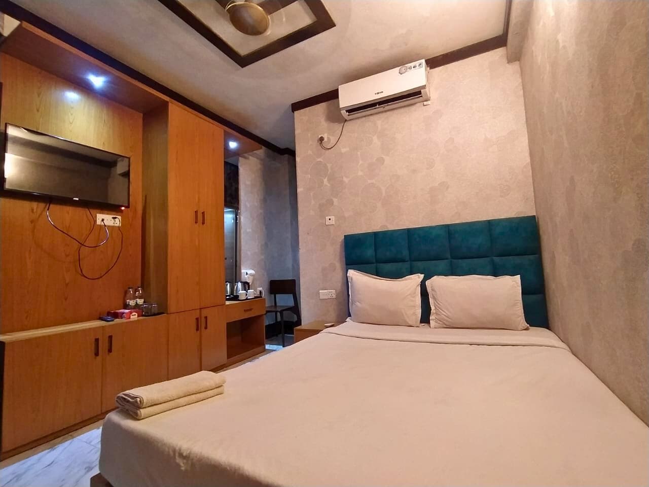 Hotel Image 6385