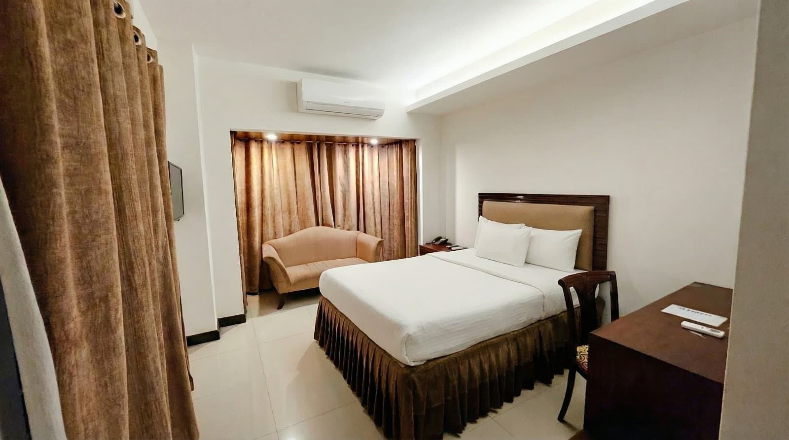 Hotel Image 7213