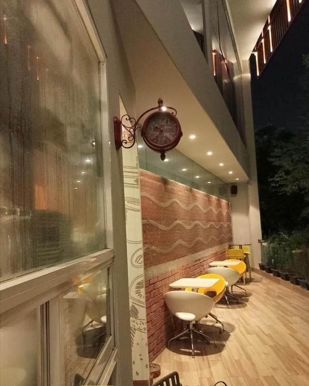 Hotel Image 835
