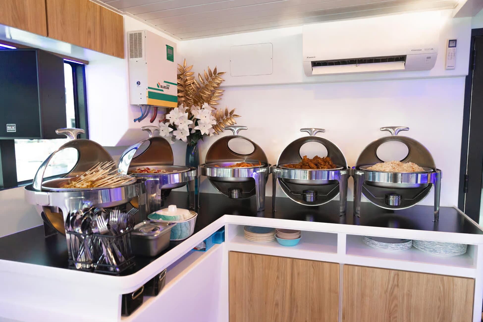 Property Image 5, Ship Image, BookMe Accommodation, Comfortable Stay, Affordable Prices.