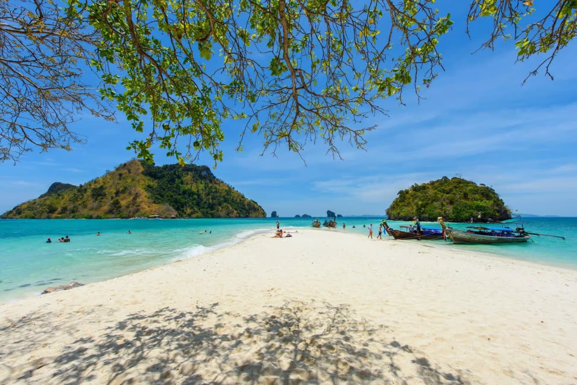 Property Image 5, Ship Image, BookMe Accommodation, Comfortable Stay, Affordable Prices.