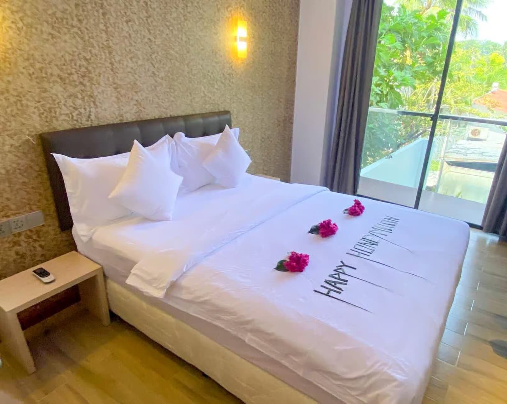 Property Image 15, Ship Image, BookMe Accommodation, Comfortable Stay, Affordable Prices.