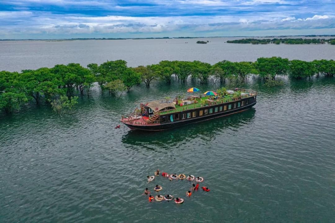 Image of রংগিলা বাড়ই - Boat House, Cuisine & Rain, Ship Image, BookMe Accommodation, Comfortable Stay, Affordable Prices.