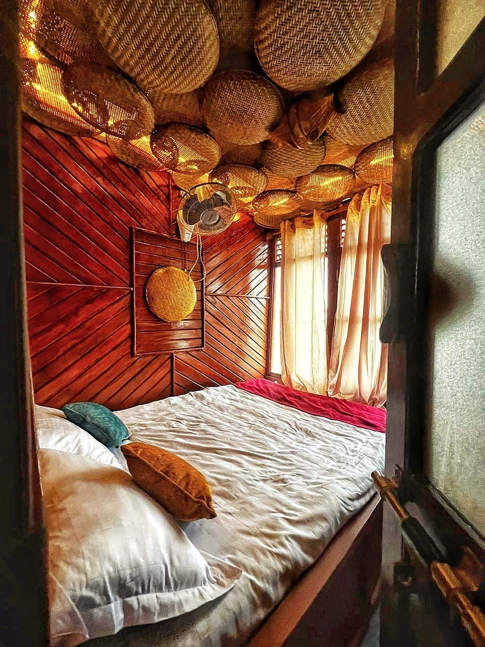 Image of Couple Cabin , Package Image, BookMe Travel Packages, Explore Destinations, Affordable Travel Experiences.