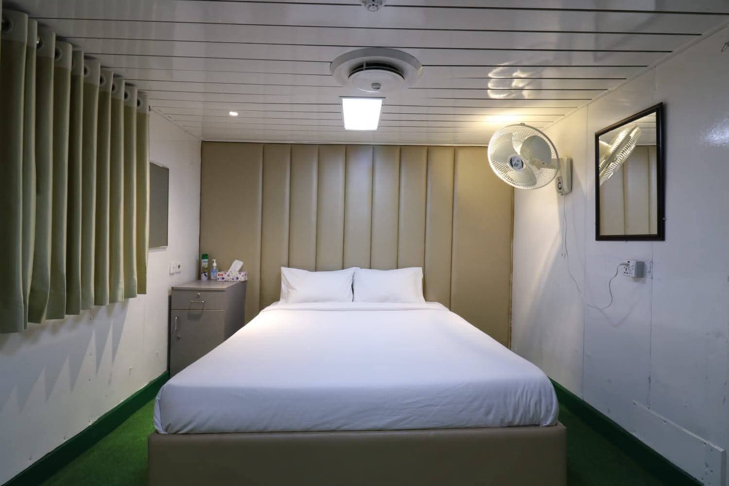 Image of VVIP Cabin , Package Image, BookMe Travel Packages, Explore Destinations, Affordable Travel Experiences.