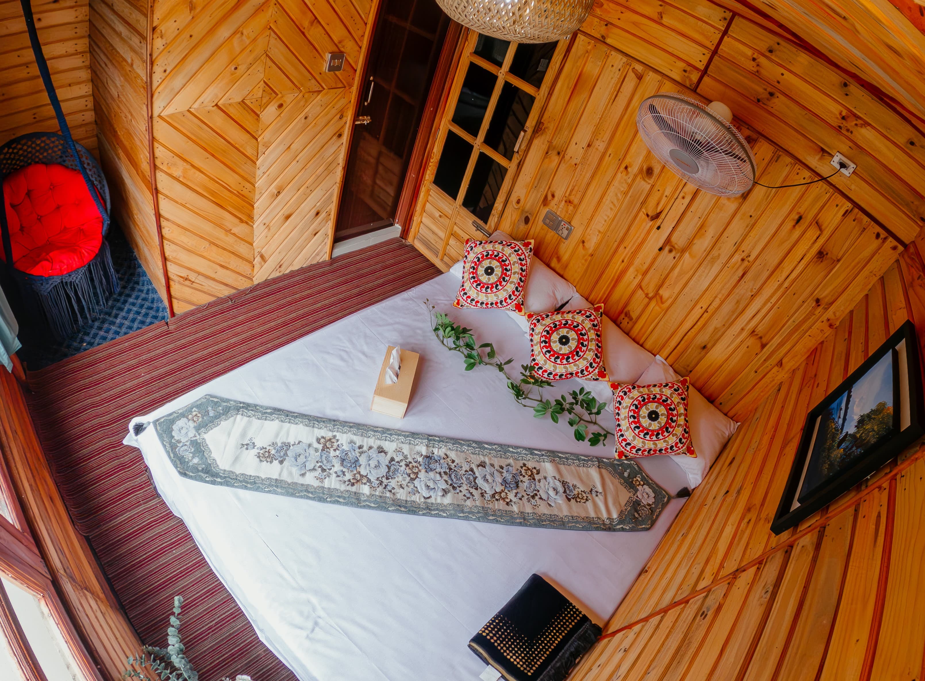 Image of Premium VIP Triple Cabin , Package Image, BookMe Travel Packages, Explore Destinations, Affordable Travel Experiences.