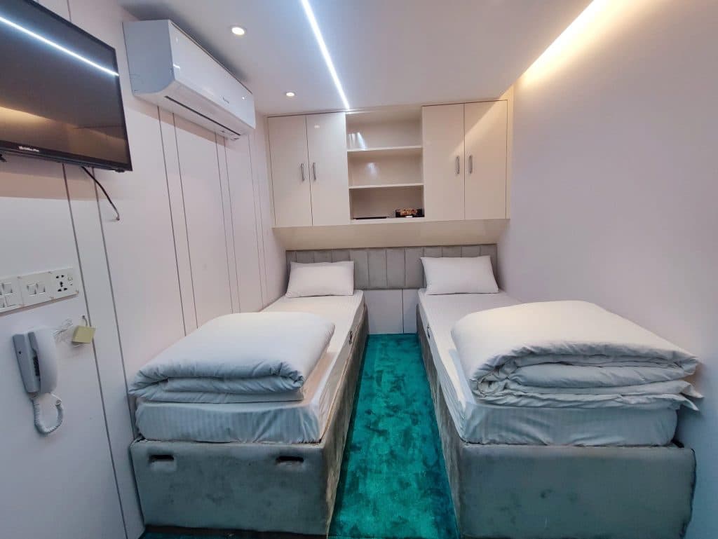 Image of Twin Cabin , Package Image, BookMe Travel Packages, Explore Destinations, Affordable Travel Experiences.