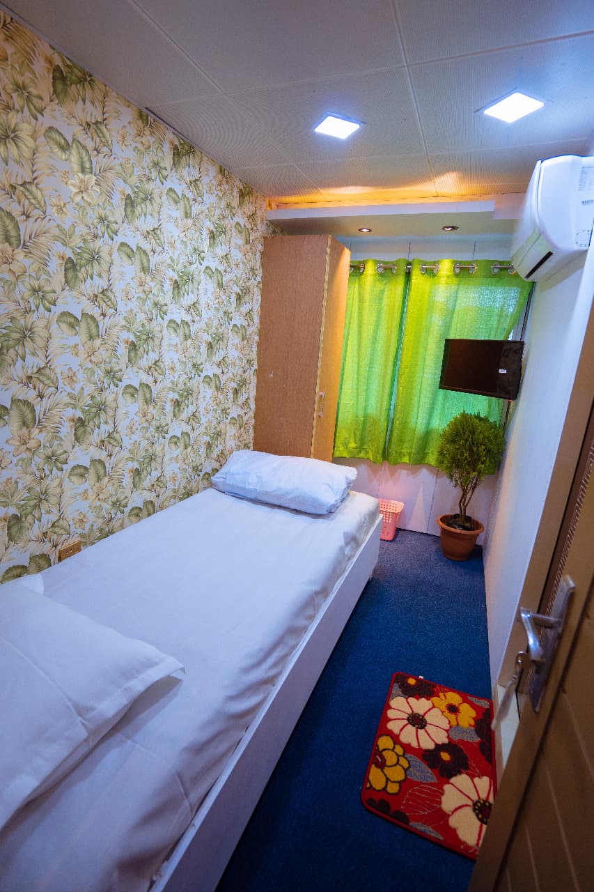 Image of Couple Cabin , Package Image, BookMe Travel Packages, Explore Destinations, Affordable Travel Experiences.