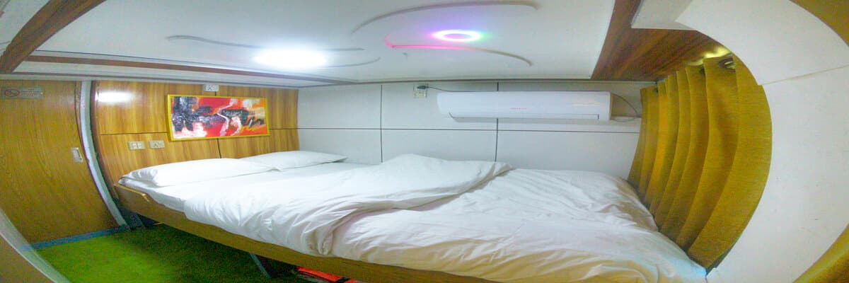 Image of Couple Cabin , Package Image, BookMe Travel Packages, Explore Destinations, Affordable Travel Experiences.