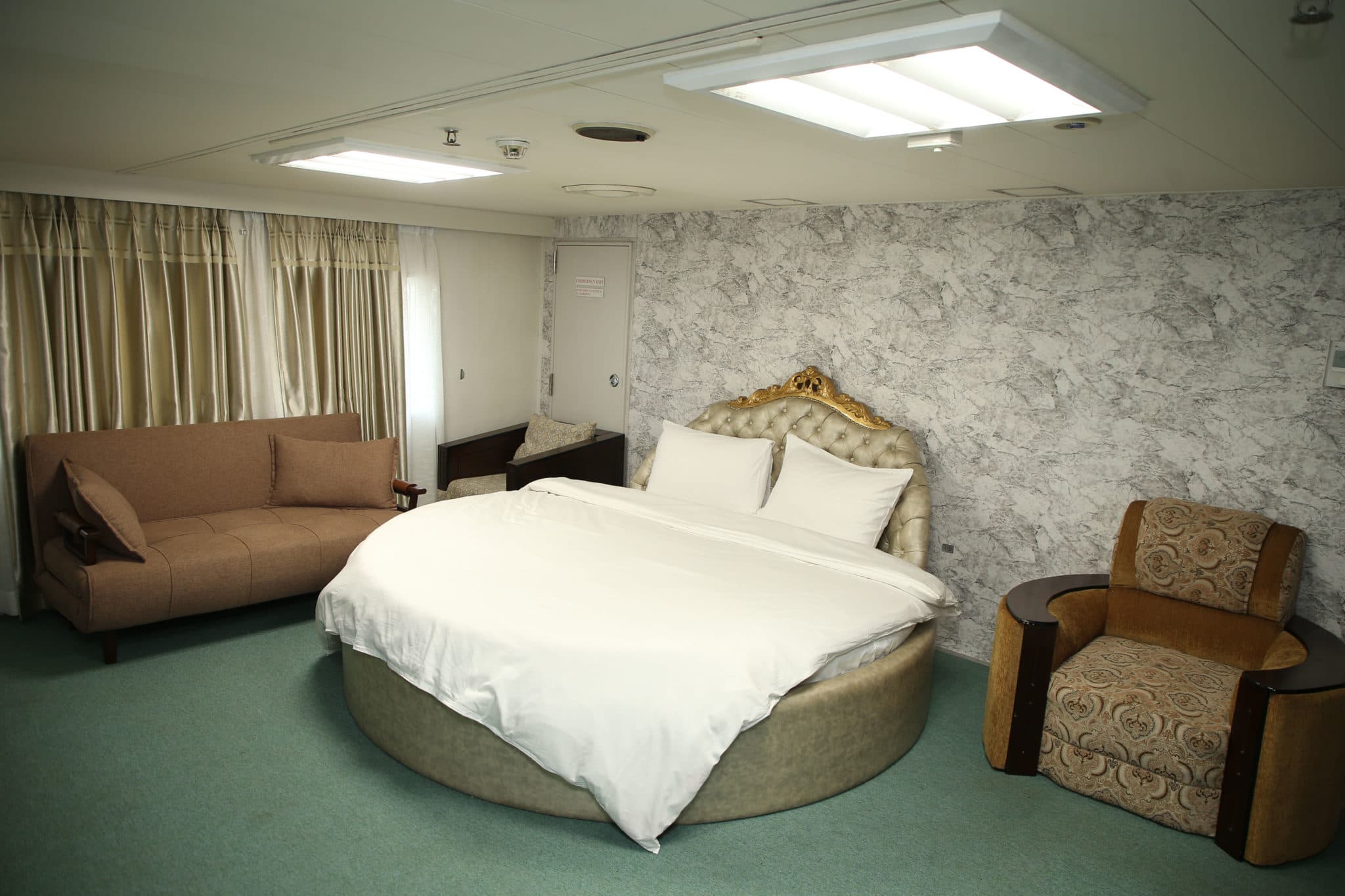 Image of VIP Presidential Cabin , Package Image, BookMe Travel Packages, Explore Destinations, Affordable Travel Experiences.