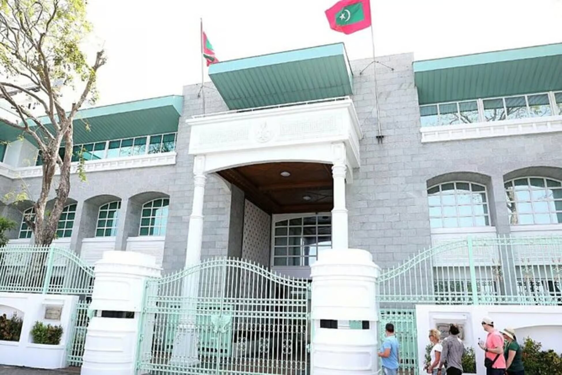 Maldives : Private Male’ City walking tour with options