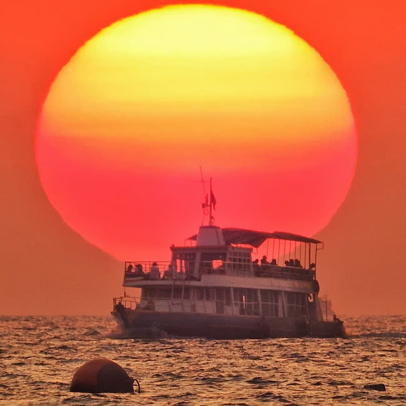 Image of Pattaya: Parasailing Experience tour package, BookMe Tour Package, Travel with BookMe, Exciting Tour Packages Available, Affordable Prices.